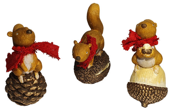 Set of 3 squirrels on fir cone